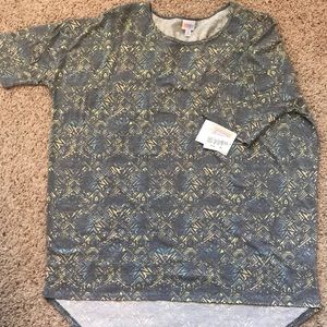 NWT XL- The IRMA tunic LuLaRoe